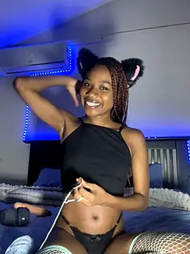 Snapshot of Lexaa_Reighn chatting on November 28, 2025, 6:19 pm Lexaa Reighn online show from November 28, 2025, 6:19 pm