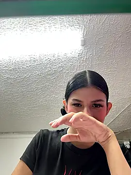 ZafiraNavarro online show from January 9, 2026, 12:39 am