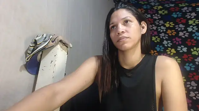 ELIZABET2- online show from February 8, 2026, 11:19 am