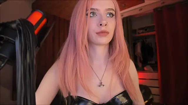 Mistress Iris online show from November 27, 2025, 6:41 pm