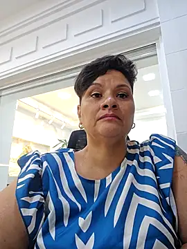 LILIANAJARAMILLO online show from December 3, 2025, 10:42 pm