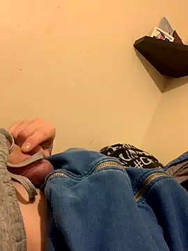 Snapshot of showaginge chatting on November 29, 2025, 11:38 pm showaginge online show from November 29, 2025, 11:38 pm