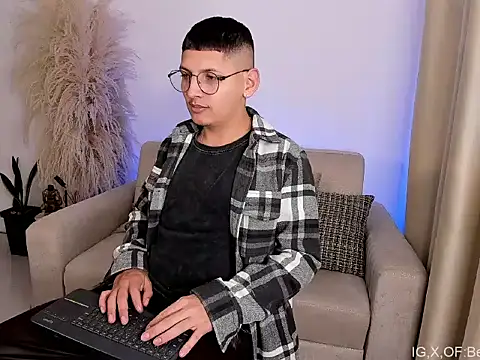 Juan belmont online show from April 17, 2026, 1:41 am