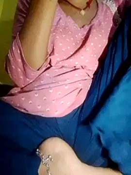 Snapshot of Miss_khusi chatting on April 1, 2026, 4:04 pm Miss khusi online show from April 1, 2026, 4:04 pm