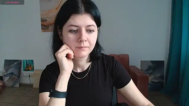 Snapshot of MelisaGollden chatting on November 28, 2025, 7:30 am MelisaGollden online show from November 28, 2025, 7:30 am