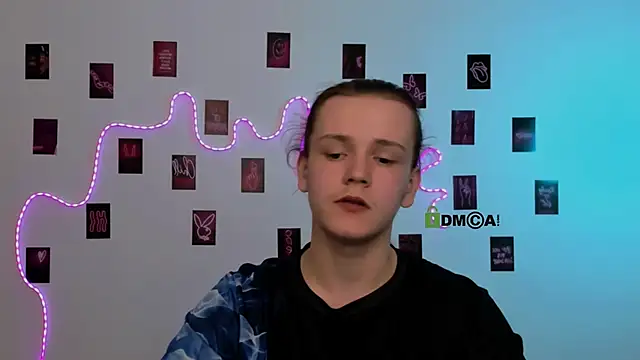 Snapshot of leo_void chatting on February 28, 2026, 7:46 pm leo void online show from February 28, 2026, 7:46 pm