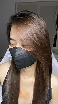 Lunamoon68 online show from April 4, 2026, 2:34 pm