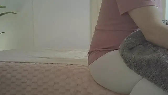 Snapshot of kyono-iyashi chatting on February 28, 2026, 2:39 pm kyono-iyashi online show from February 28, 2026, 2:39 pm