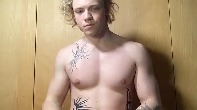 Snapshot of AlexBarczuk chatting on February 18, 2026, 6:55 am AlexBarczuk online show from February 18, 2026, 6:55 am