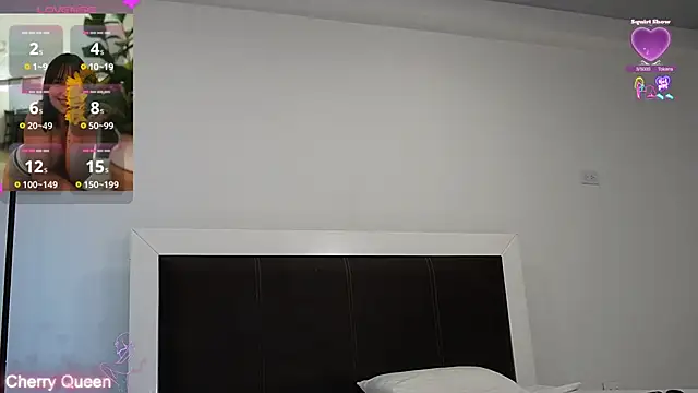 CerecitaQueenn online show from April 20, 2026, 9:05 pm