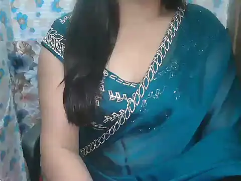 Snapshot of _alone_girl chatting on November 30, 2025, 10:16 am alone girl online show from November 30, 2025, 10:16 am