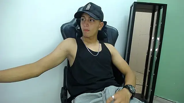 Bagels  online show from November 30, 2025, 11:11 am