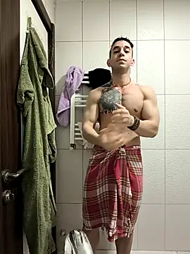 hazarcannn online show from April 9, 2026, 4:36 am