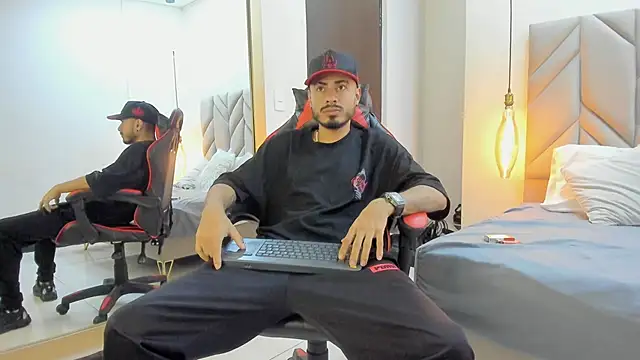 MatthewCullen online show from February 23, 2026, 7:47 pm