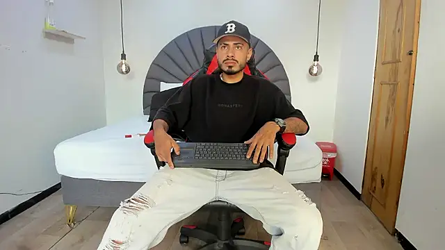 MatthewCullen online show from February 18, 2026, 9:55 pm