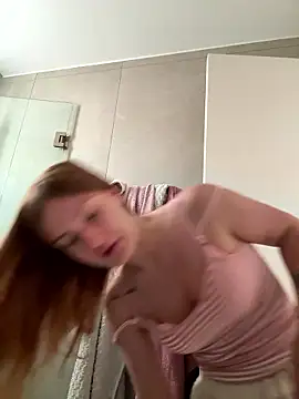 madlynginger online show from January 10, 2026, 2:34 pm