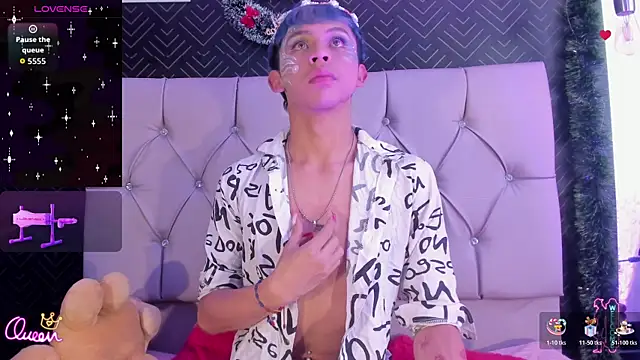 Prince Apolo online show from December 17, 2025, 8:47 pm