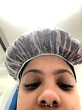 Snapshot of Hazel_eyeddemonx chatting on November 29, 2025, 3:17 am Hazel eyeddemonx online show from November 29, 2025, 3:17 am