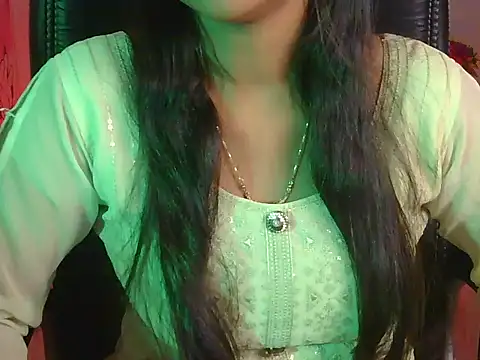 cute rohani1 online show from December 1, 2025, 9:21 am