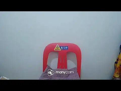 hottiemama69 online show from January 6, 2026, 4:55 pm