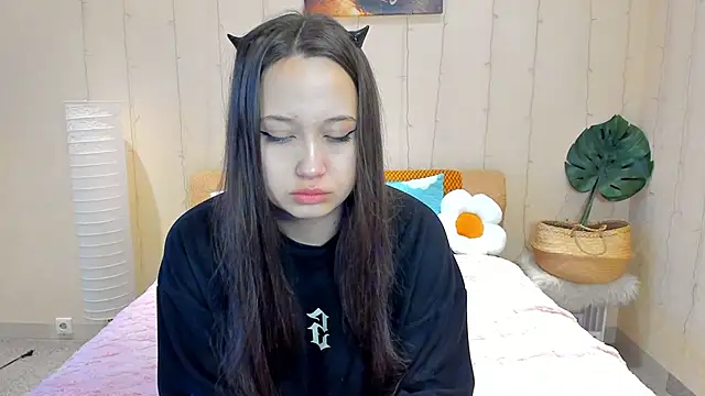 Carolina-sky online show from April 8, 2026, 1:29 am