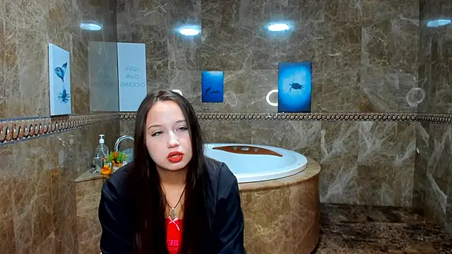 Carolina-sky online show from November 28, 2025, 1:28 am