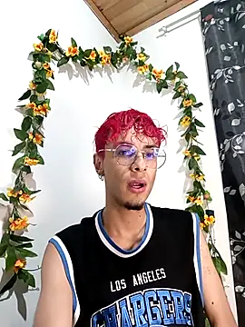 2 milo verus 4 online show from November 27, 2025, 9:48 pm