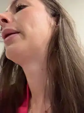 Sugarbellax online show from December 18, 2025, 5:06 pm