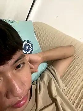 asiantwink0000 online show from December 17, 2025, 7:19 pm