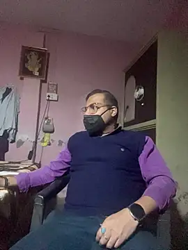 Saxymood1111 online show from February 15, 2026, 10:58 am