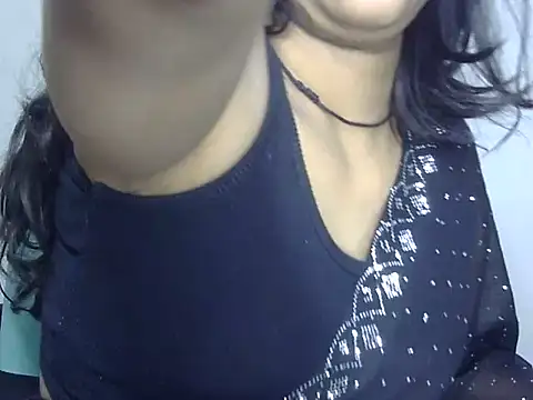 hot-riyya online show from November 27, 2025, 6:52 pm