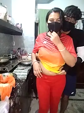 hotty ragini online show from December 17, 2025, 4:23 pm