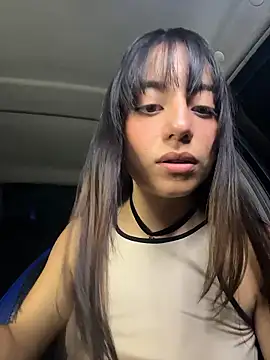 Mia fiire online show from January 14, 2026, 2:37 am