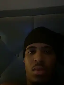 Snapshot of JayyMar0 chatting on December 3, 2025, 5:45 pm JayyMar0 online show from December 3, 2025, 5:45 pm