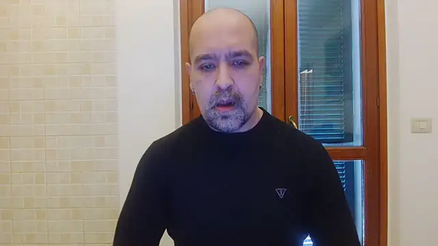 AMIRDIB2025 online show from February 26, 2026, 4:18 pm