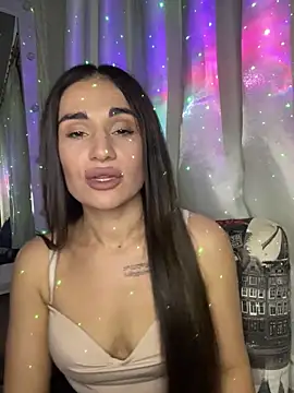 MonikaSi online show from April 3, 2026, 5:08 pm