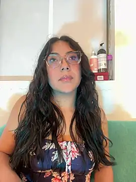 Snapshot of Dafne_se chatting on February 8, 2026, 12:19 am Dafne se online show from February 8, 2026, 12:19 am