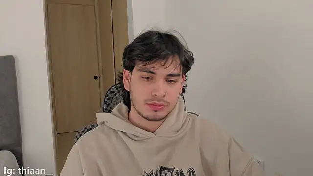 thiaann online show from December 19, 2025, 2:04 am