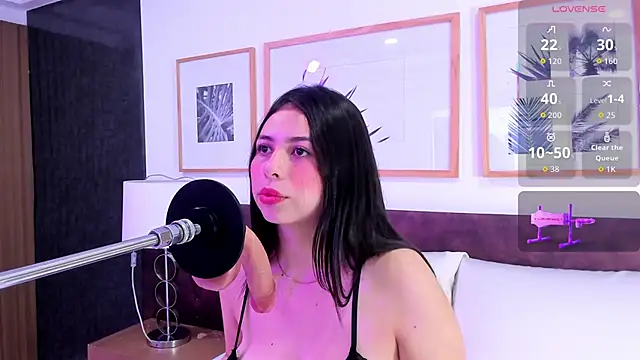 dahian boobs online show from December 17, 2025, 11:48 am