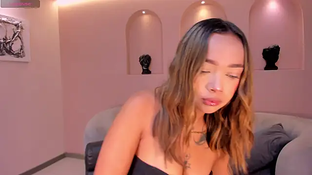 AmbarOwens online show from December 23, 2025, 4:45 am