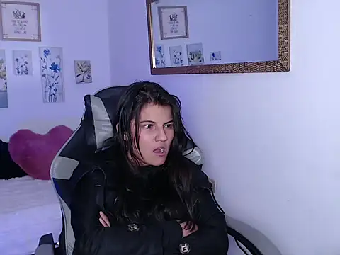 Nina  666 online show from January 12, 2026, 1:40 pm