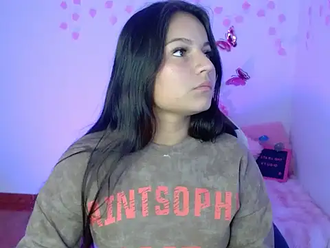 Nina  666 online show from December 4, 2025, 7:24 pm