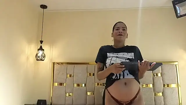  Caroline34 online show from February 12, 2026, 11:10 am