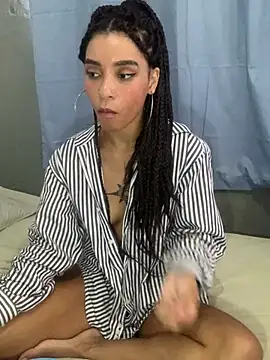 Lillith Bloom online show from February 25, 2026, 2:28 pm