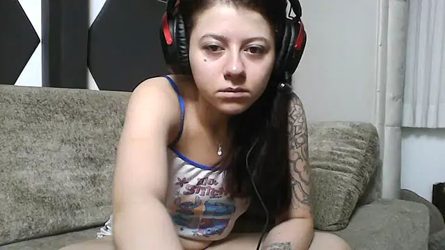 Snapshot of GabriellaManhas chatting on January 18, 2026, 1:47 pm GabriellaManhas online show from January 18, 2026, 1:47 pm