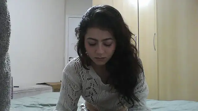 Snapshot of GabriellaManhas chatting on February 27, 2026, 4:01 am GabriellaManhas online show from February 27, 2026, 4:01 am