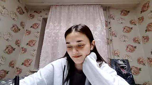 MeerryGirIs online show from December 3, 2025, 2:38 pm