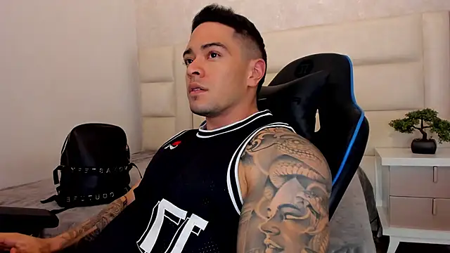 maddox santana online show from January 8, 2026, 4:07 am