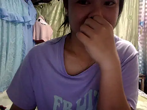 Snapshot of xxdreamgirl69 chatting on February 19, 2026, 10:18 pm xxdreamgirl69 online show from February 19, 2026, 10:18 pm