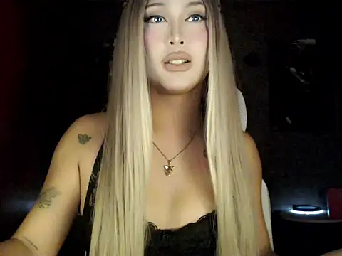 Snapshot of urfuckingdoll69 chatting on June 10, 2026, 9:21 am urfuckingdoll69 online show from June 10, 2026, 9:21 am